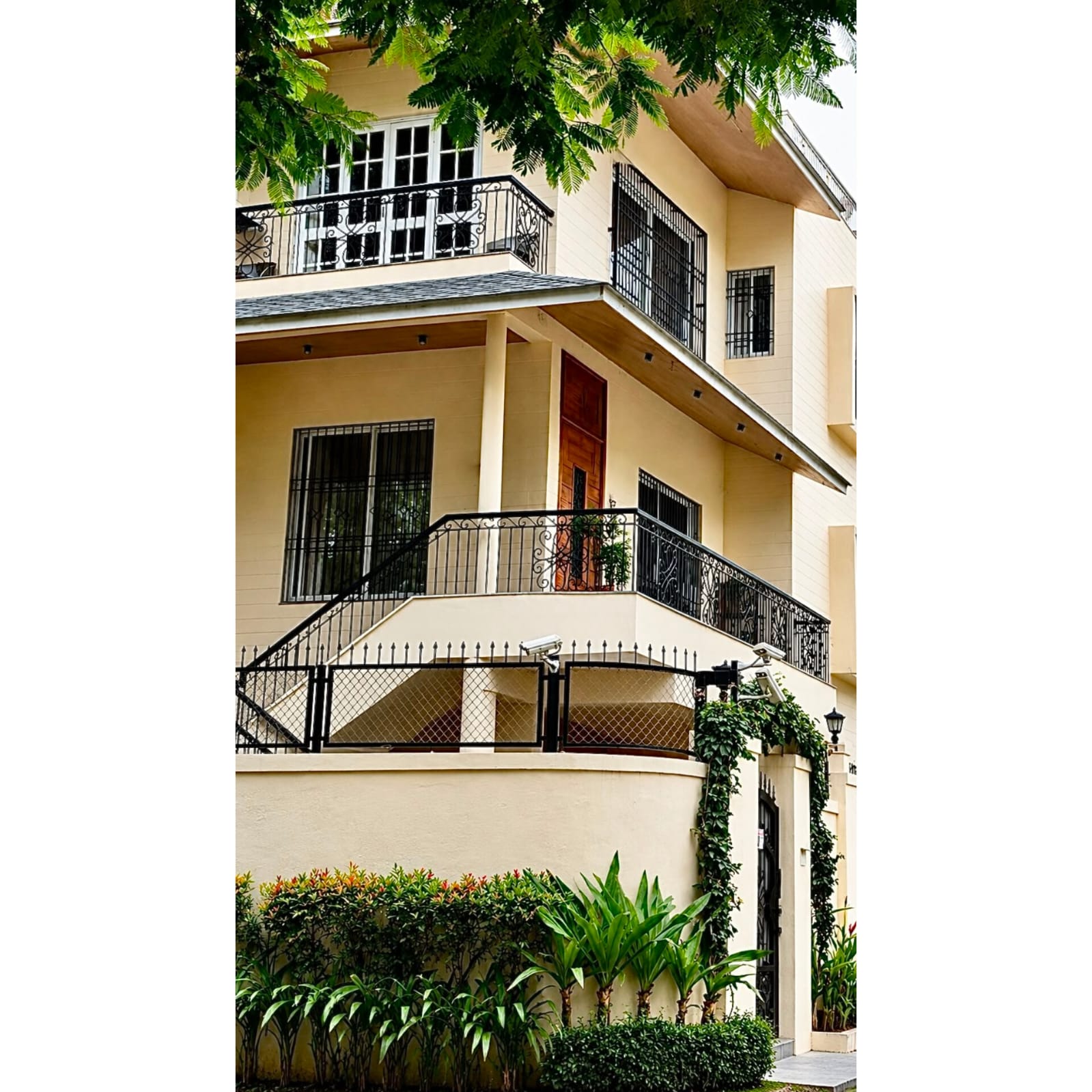 Prabha Villa construction